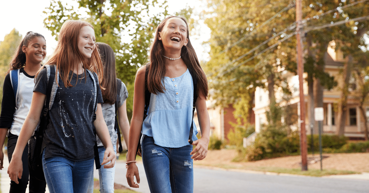 8 Evidence-Based Tips to Help Teenagers Get Back in the School Routine 