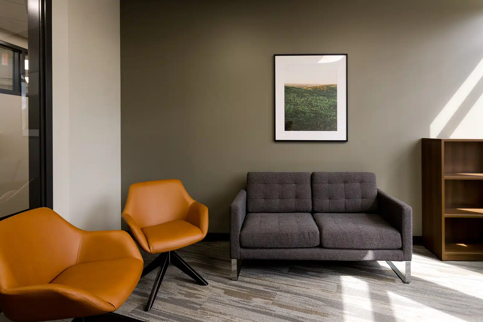 An interior shot of the new and beautiful Mankato location from PrairireCare.