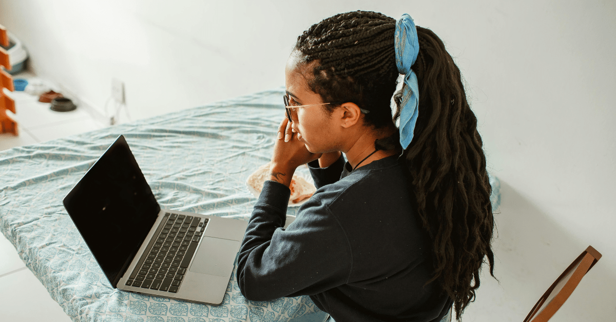 Is It Ever Okay to Use AI as a Therapist? PrairieCare’s Dr. Puffer Weighs In