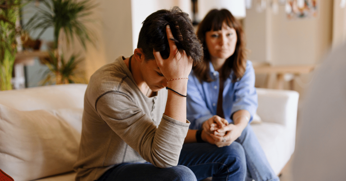 10 Signs of Teenage Bullying and What Parents Can Do